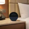 Bluetooth-колонка ECHQ Spot с цифровыми часами, будильником и термометром • Настольный гаджет 4 в 1 с круглым корпусом и тканевой панелью для тумбочки, стола и кабинета