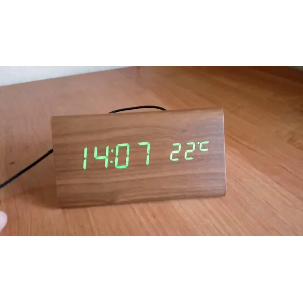 Часы электронные зеленые цифры. VST 862-4 Green clock 15 x 7 x 4 CG10 PR4
