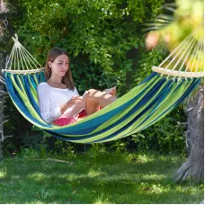 Гамак хлопковый усиленный 200 х 100 см с деревянными перекладинами · Садовый тканевый гамак с планками