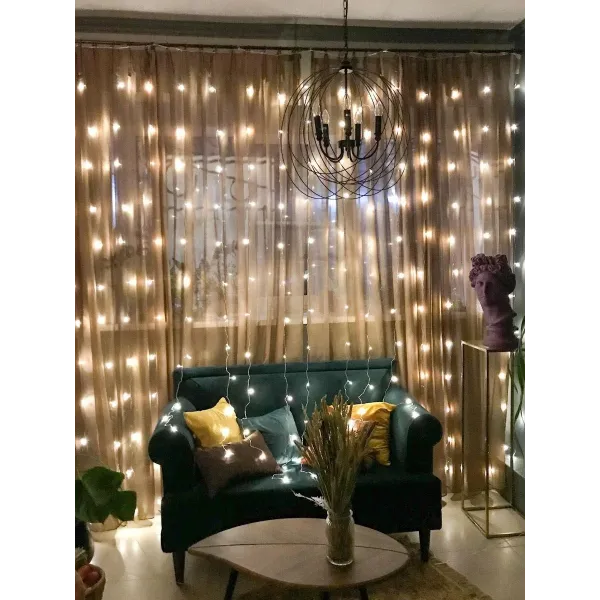 Гирлянда штора Водопад на окно Холодный белый цвет свечения, 3х2м 240 LED с коннектором