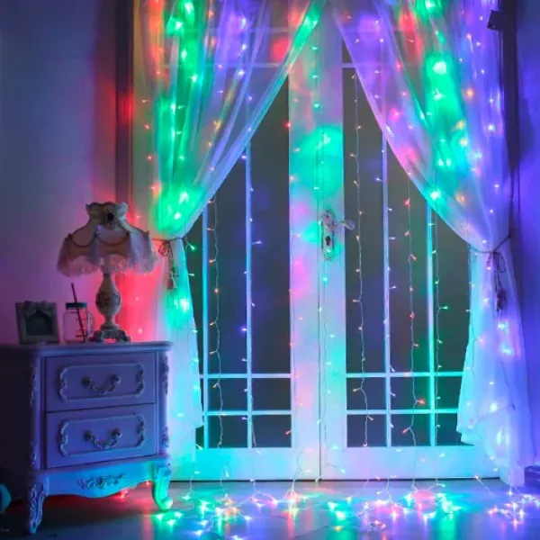 Гирлянда штора Водопад на окно Разноцветная 4 цвета свечения, 3х2м 240 LED с коннектором
