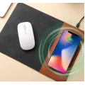 Коврик для мыши с беспроводной зарядкой для смартфона · Игровая поверхность для мышки с технологией QI