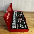Набор торцевых головок Tundra 24 предмета 1/2″ в металлическом кейсе • Автомобильный набор инструментов Tundra 24 предмета Cr-V с головками 8–32 мм