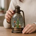 Новогодний фонарь-ночник XMAS WDL-24028D, 27,9 см • сезонный декор со снежной колбой, елкой внутри и LED-светом, питание USB или AA