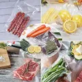 Пакеты для вакууматора 30 см × 5 м • Гофрированная рифленая пленка в рулоне для вакуумной упаковки продуктов, хранения мяса, рыбы, овощей и домашних заготовок