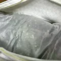 Подушка для шиї з гречаною лузгою 40×15×12 см • Валик під шию з гречки для сну, відпочинку, дому, офісу та поїздок