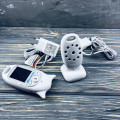 Видеоняня Baby Monitor VB - 601 на аккумуляторах с двусторонней связью, мелодиями и термометром CG01 PR5