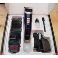 Профессиональная машинка для стрижки волос GEMEI GM6005 с насадками, питание от аккумулятора и от сети