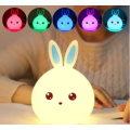Детский светильник – ночник Зайчик LED Rabbit Soft Touch силиконовый со встроенным аккумулятором ∙ 7 режимов свечения
