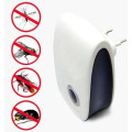 Электронный отпугиватель насекомых и грызунов Electronic Pest Repeller, от сети
