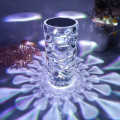 Настольная лампа - ночник Алмаз Crystal Lamp Diamond RGB · Хрустальный атмосферный светильник на аккумуляторе, 16 цветов