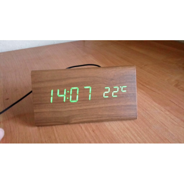 Часы электронные зеленые цифры. VST 862-4 Green clock 15 x 7 x 4 CG10 PR4