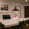 Рождественский LED-фонарь XMAS WDL-24004A с Сантой и снеговиком • Сезонный настольный ночник с елкой и эффектом снежной метели, декор для дома, офиса и витрины