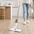 Швабра с распылителем Spray Mop1 для влажной уборки с микрофиброй • Швабра-спрей Spray Mop1 с резервуаром для воды и поворотной насадкой 360°