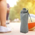 Складная силиконовая бутылка для воды 600 мл • Компактная спортивная бутылка для туризма, тренировок, прогулок, школы и путешествий