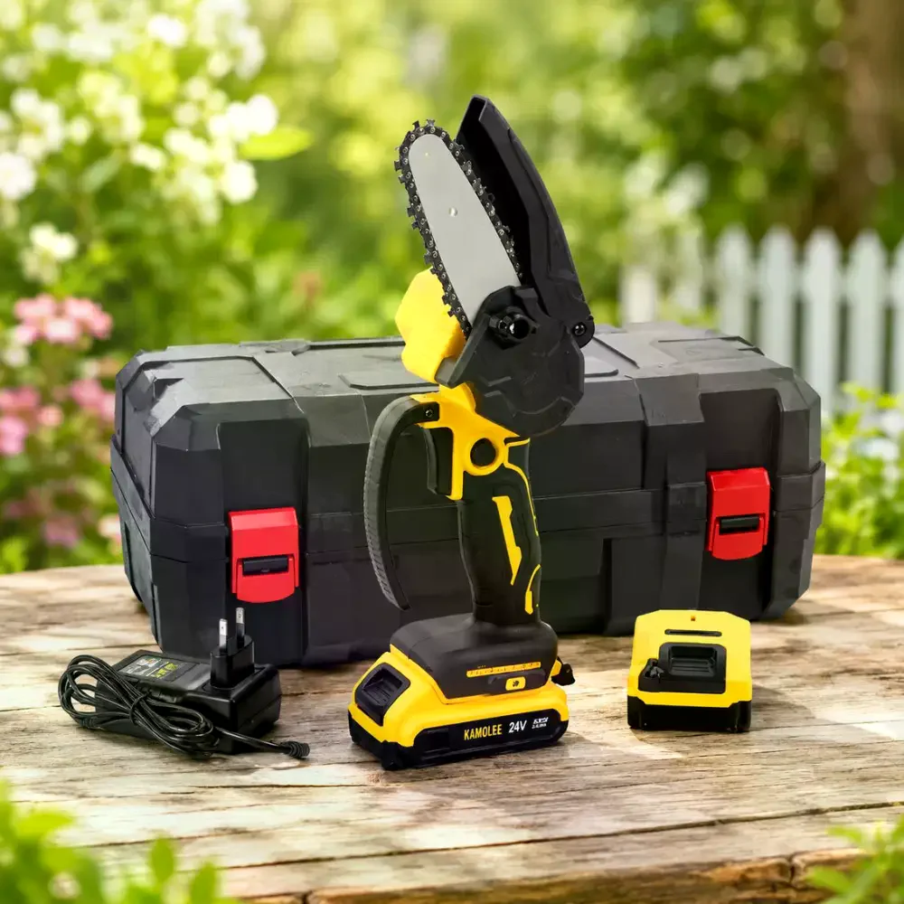 Акумуляторна мініпила Jumpex 26X-50 8 дюймів 21 В жовта • Ланцюгова мініпила Jumpex 26X-50 з 2 акумуляторами та шиною 240 мм для саду