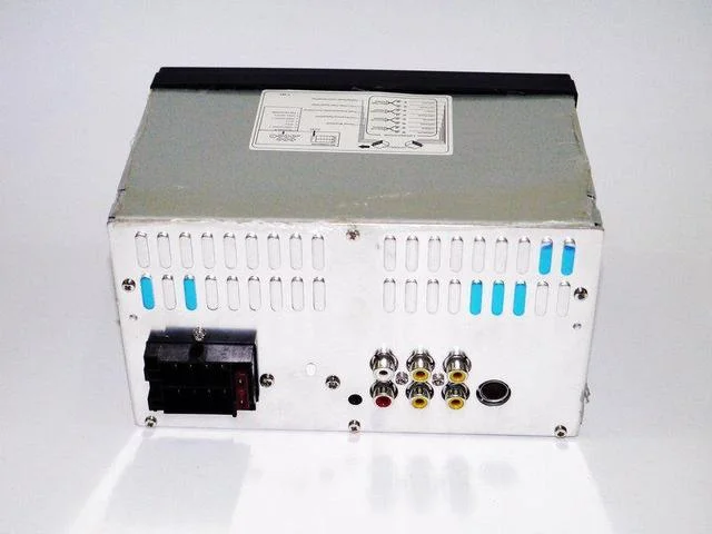 https://dropt.in.ua/image/catalog/desc/avtomobilna-mahnitola-mp5-2din-7012-usb-bluetooth-avtomahnit-13679-desc-rh-12.webp
