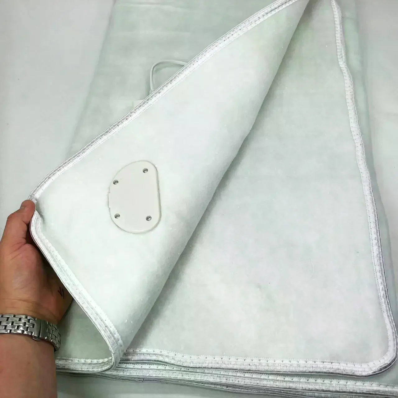Електропростирадло Electric Blanket 150×120 см з підігрівом і 2 температурними режимами • Простирадло з електропідігрівом Electric Blanket 150×120 см 40/80 Вт для ліжка