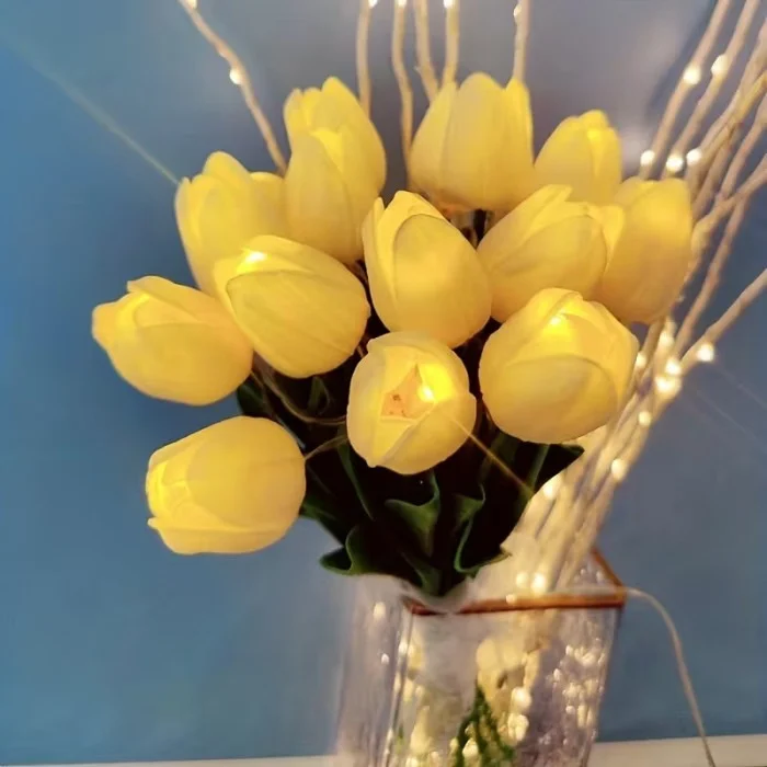 Нічник з тюльпанами KAR282 Flower Light • Декоративний LED світильник KAR282 букет тюльпанів на батарейках з теплим світлом