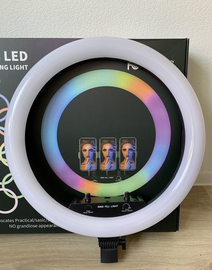 Світлодіодна кільцева лампа для селфі 45 см / Світлодіодна лампа RGB з пультом + сумка (MJ18) — фото 4